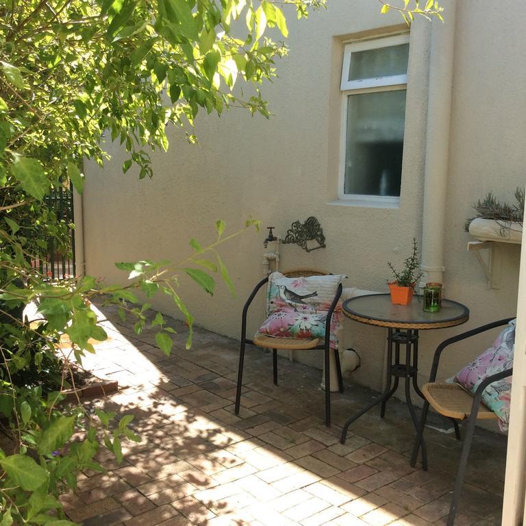 On Broadwalk Cottage كيب تاون المظهر الخارجي الصورة